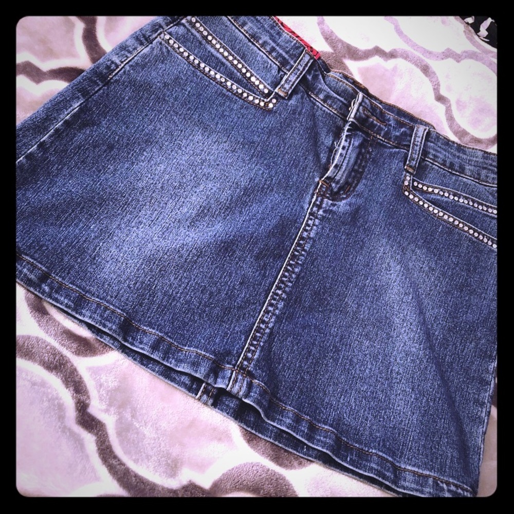 NEW!! Rhinestone accent denim skirt